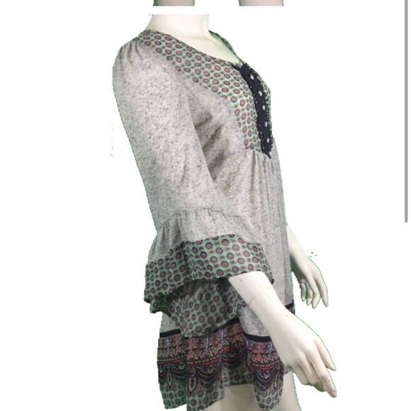 Anthropologie Ryu Gray and Black Tiered Bell Sleeve Tunic - Picture 2 of 7